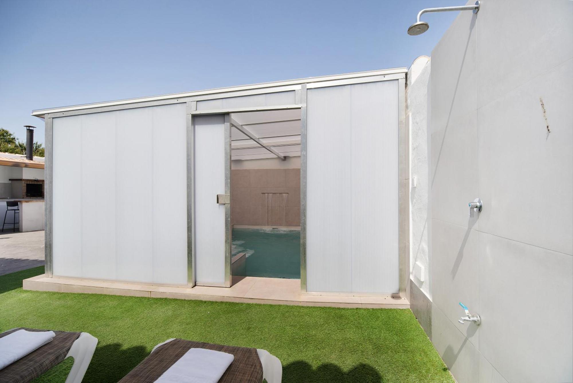 Rchico Piscina Climatizada Holiday home